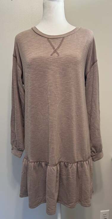 Beige Long Sleeve Swing Dress By GILLI Size M - Picture 1 of 7